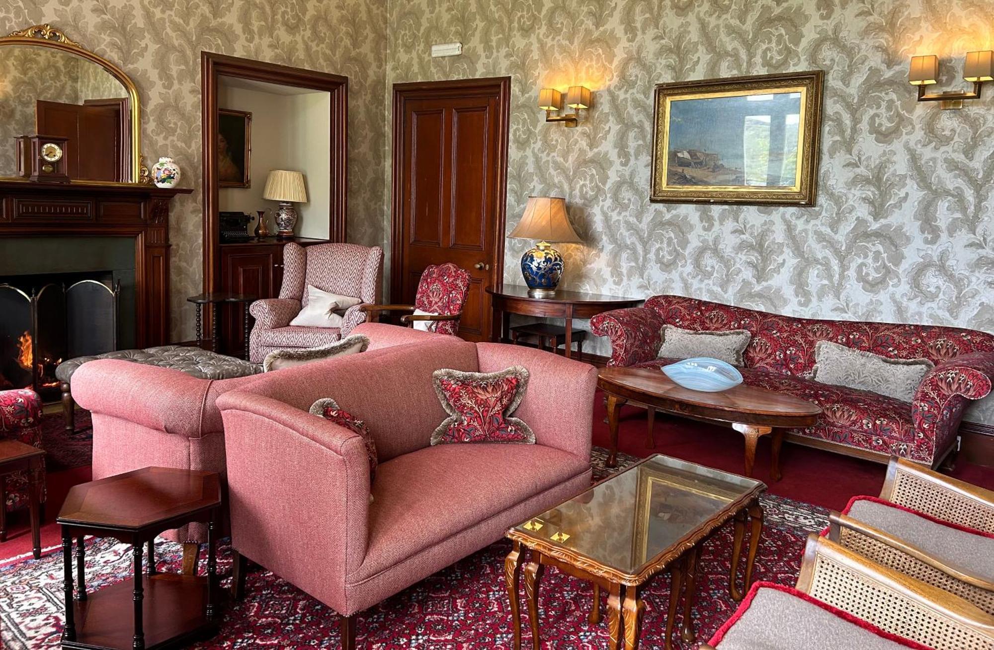 Glenfinnan House Hotel 외부 사진